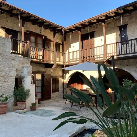 Afames House - Beautiful Traditional House