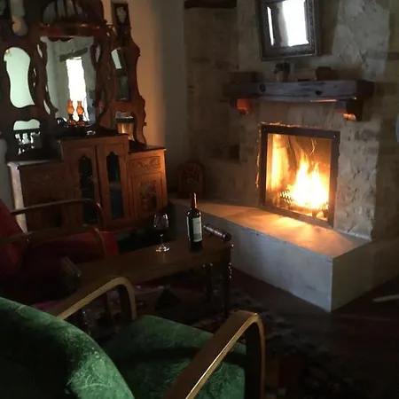 Hébergement de vacances Afames House - Beautiful Traditional House *