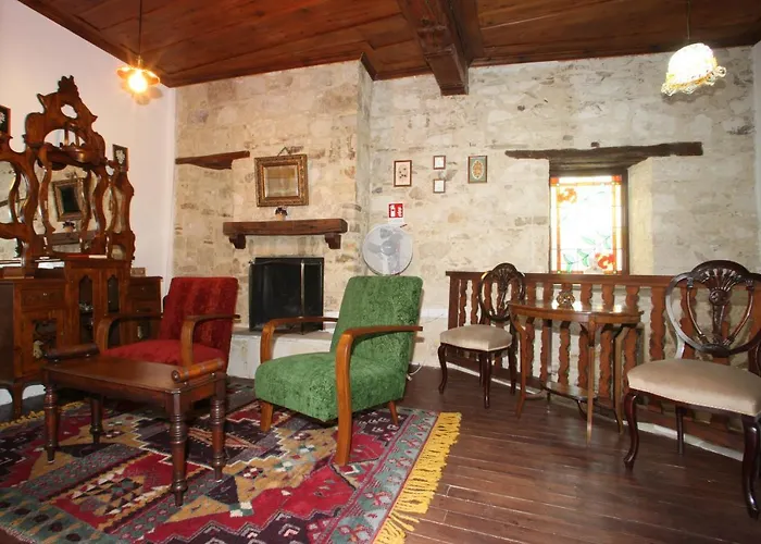 Afames House - Beautiful Traditional House Ferienhaus Omodos